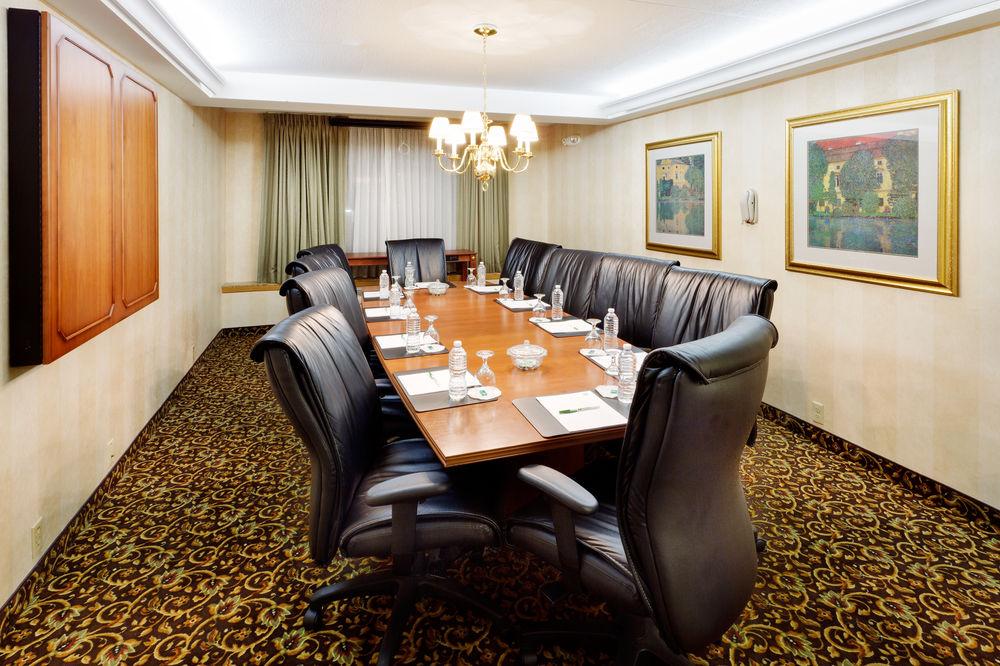 Fairfield Inn & Suites Springfield Enfield Bagian luar foto