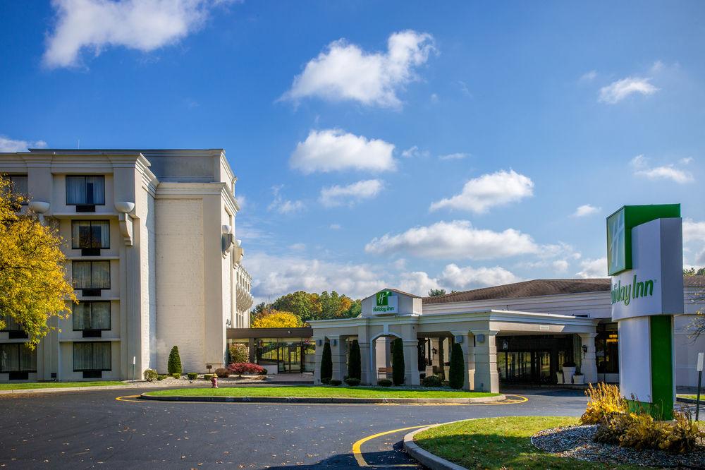 Fairfield Inn & Suites Springfield Enfield Bagian luar foto
