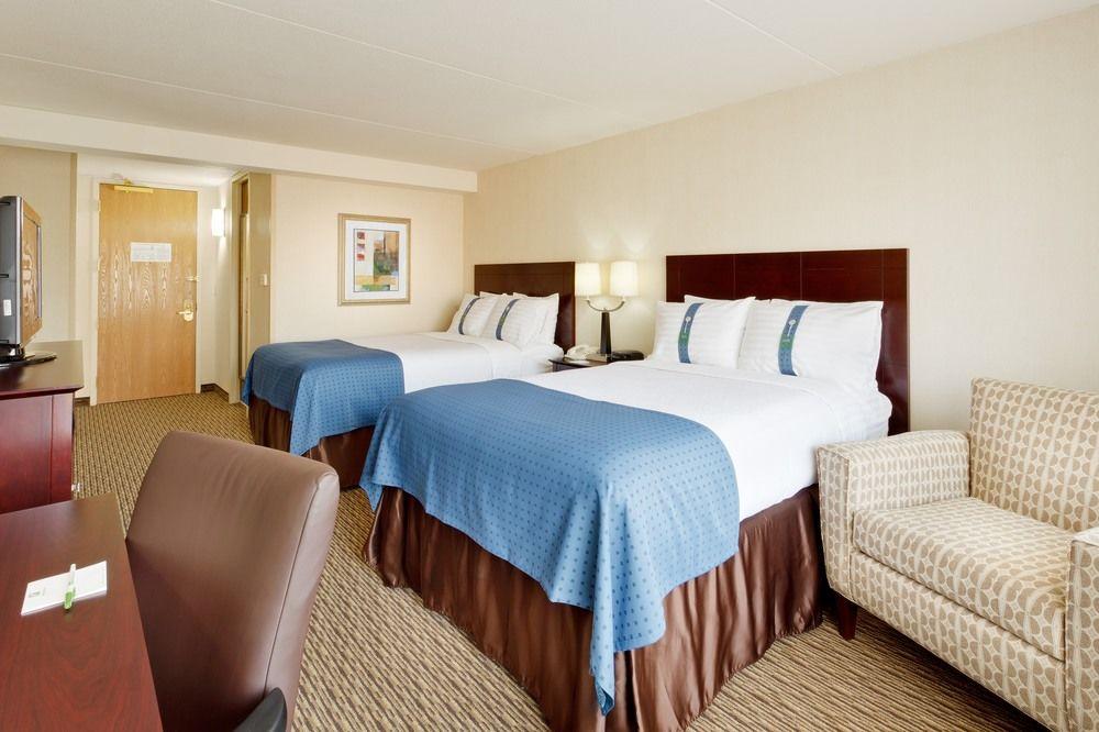 Fairfield Inn & Suites Springfield Enfield Bagian luar foto