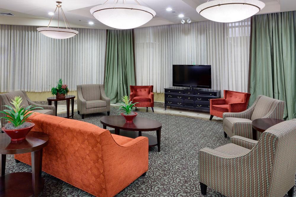 Fairfield Inn & Suites Springfield Enfield Bagian luar foto